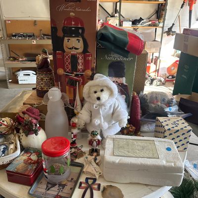 Sale Photo Thumbnail #343