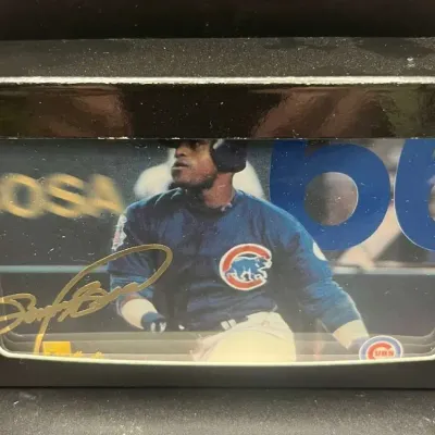Sale Photo Thumbnail #54: Sammy Sosa Chicago Cubs Authentic Images 24K Gold Facsimile Signature Baseball Card