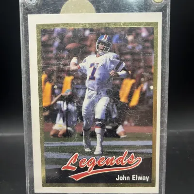 Sale Photo Thumbnail #91: 1990 Legends John Elway #27 Denver Broncos Football Trading Card