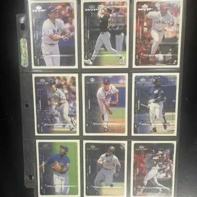 Sale Photo Thumbnail #149: 1999 Upper Deck MVP Baseball 9 Card Lot Piazza Maddux Grieve Gonzalez Walker