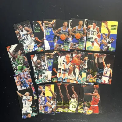 Sale Photo Thumbnail #190: 1994-95 Fleer NBA Jam Session Basketball Card Lot Gary Payton Muggsy Bogues Doug West
