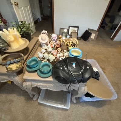 Sale Photo Thumbnail #36
