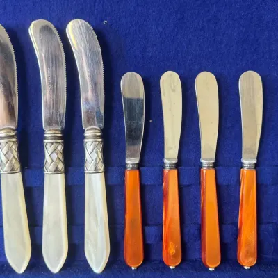 Vintage Butter & Spreader Knives with Decorative Handles (7 pcs)