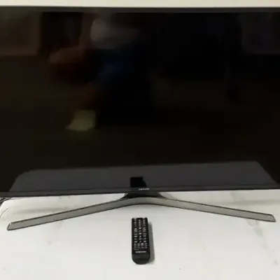 40” Samsung TV
