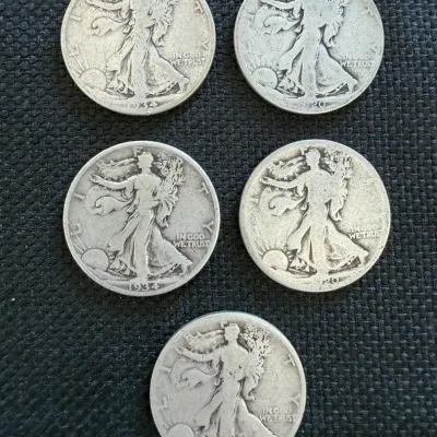5 Walking Liberty Half Dollars Preowned LOT 1
