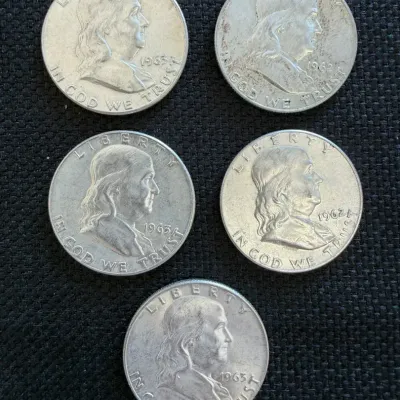 5 Ben Franklin Half Dollars Preowned LOT 8