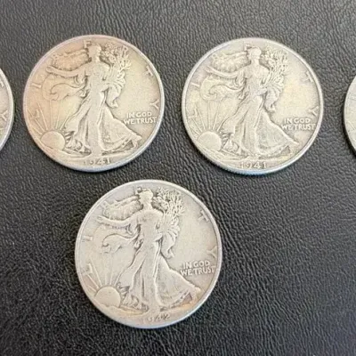 5 Walking Liberty Half Dollars Preowned- Lot 3