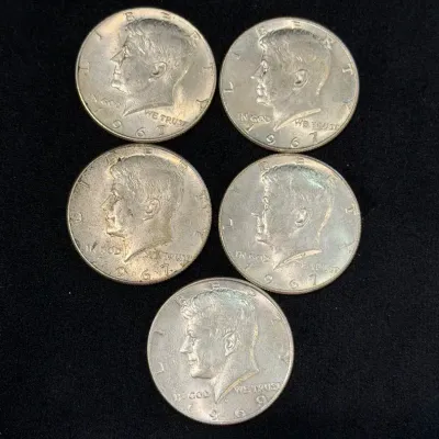 5- Kennedy Half Dollars Preowned LOT 7