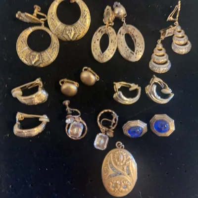 Sale Photo Thumbnail #26