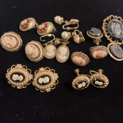 Sale Photo Thumbnail #30