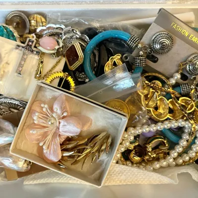 Sale Photo Thumbnail #392