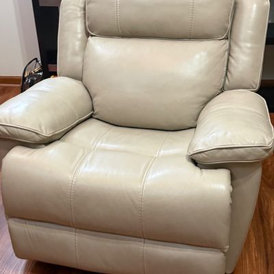 Sale Photo Thumbnail #32: Ivory leather recliner