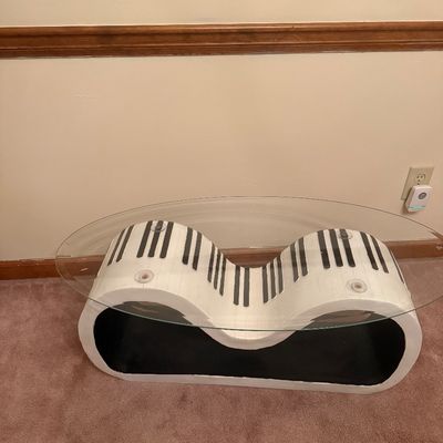 Sale Photo Thumbnail #8: A conversation teeth, piano table