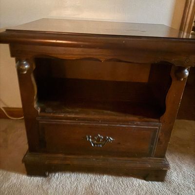 Sale Photo Thumbnail #3: Nightstand