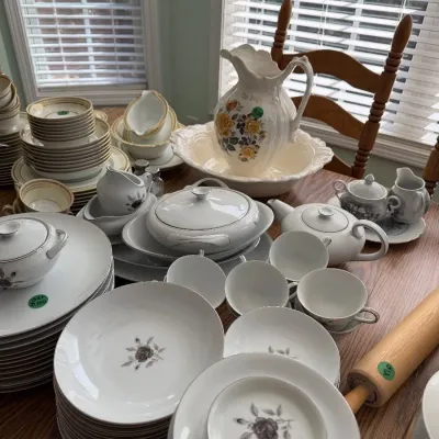 Sale Photo Thumbnail #34