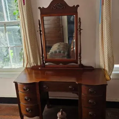 Vintage 7- Drawer Swing Mirror Vanity