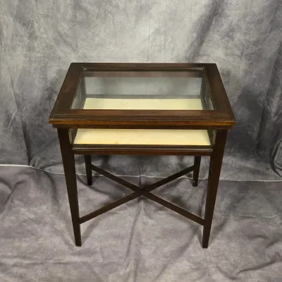 Vintage Curio Display / Relic Table