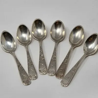 Antique Sterling Silver Hennegen Bates & Co. Teaspoons, Ornate Floral Scroll Approx. 72.8g