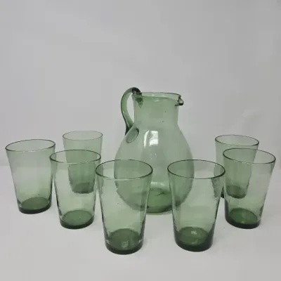 Vintage Jamestown Glass Handblown Pitcher With 7 Glasses