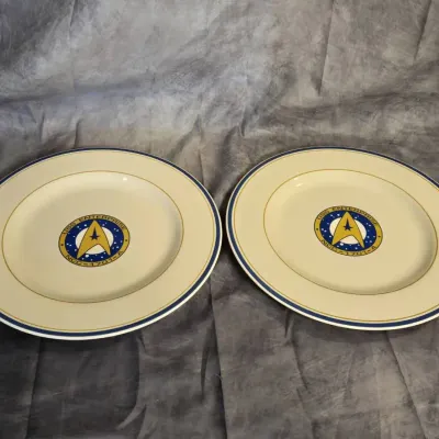 Set Of 2 Pfaltzgraff Plates 1993 Star Trek VI: The Undiscovered Country USS Enterprise NCC-1701-A