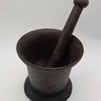 Antique Cast Iron Mortar And Pestle Set