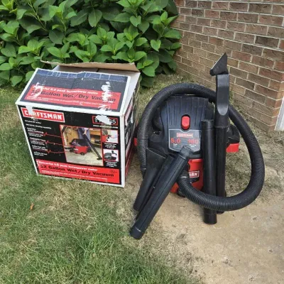 Craftsman 12 Gallon Shop Vac