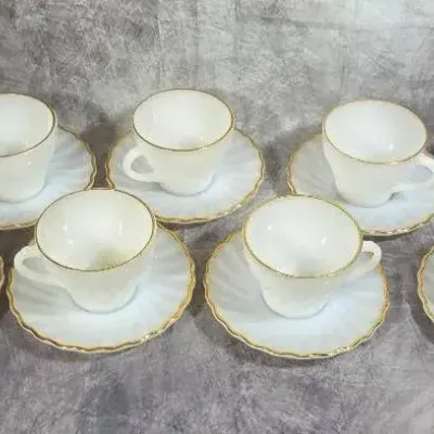 Vintage Anchor Hocking Fire King Milk Glass Swirl 8 Coffee/Tea Cups & 7 Saucers 