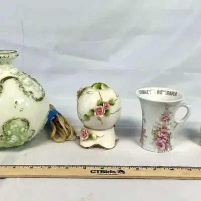 Sale Photo Thumbnail #16: Working Vtg Table Lamp, Decanter, Tea Cup, Decanter Lid