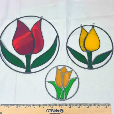Sale Photo Thumbnail #31: Dutch Tulip Stained Glass Sun Catchers 8", 5.5", 4"