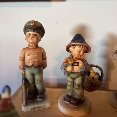 Sale Photo Thumbnail #543