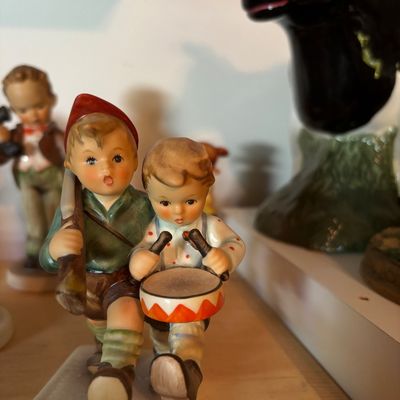 Sale Photo Thumbnail #546
