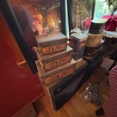 Sale Photo Thumbnail #432