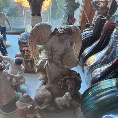 Sale Photo Thumbnail #474