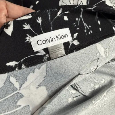 Calvin Klein floral Black And White sheath dress Size 4