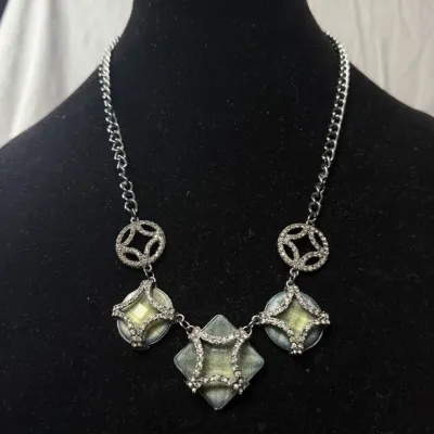 Simply Vera Wang Statement Necklace