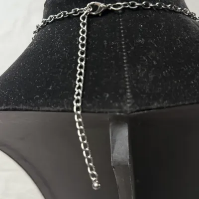 Sparkly Silver Tone Rhinestone Pearl Statement Necklace