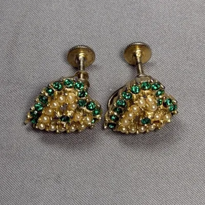 Vintage Gold Tone Green Rhinestone Pearl Heart Screw Back Earrings