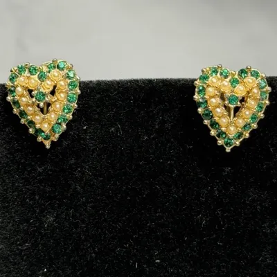 Vintage Gold Tone Green Rhinestone Pearl Heart Screw Back Earrings