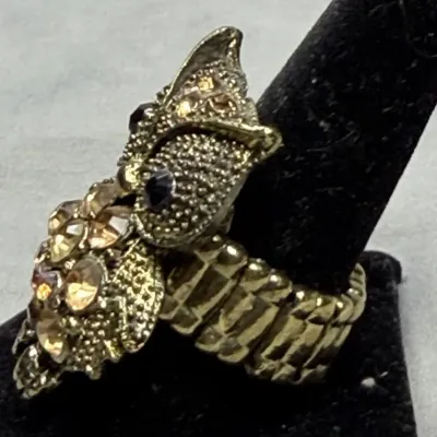 Charming Diamante Owl Stretch Ring by Avalaya, a vintage-inspired cocktail