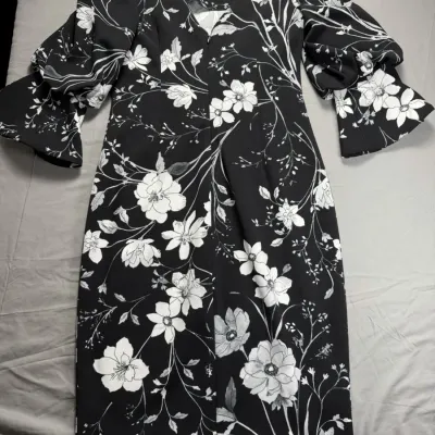 Calvin Klein floral Black And White sheath dress Size 4
