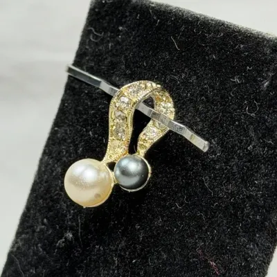 Gold Tone Faux Pearl with Rhinestone Pendant