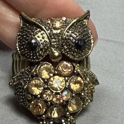 Charming Diamante Owl Stretch Ring by Avalaya, a vintage-inspired cocktail