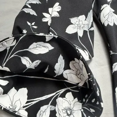 Calvin Klein floral Black And White sheath dress Size 4