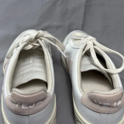 Sale Photo Thumbnail #860