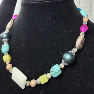 Bohemian-style statement necklace mix of chunky Multicolored Beads