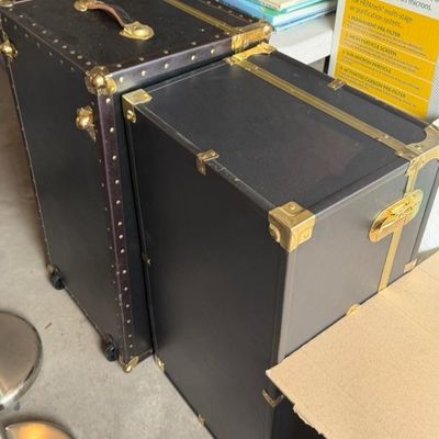 Storage trunks