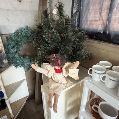 More Christmas Decor
