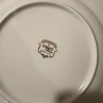 Underside of a Syracuse China ceramic plate featuring the Wyndmoor pattern backstamp.