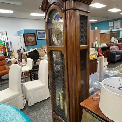 Sale Photo Thumbnail #28