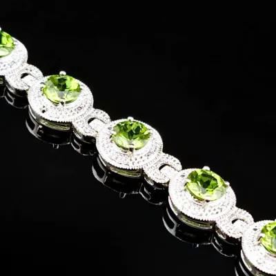 11.7ctw Peridot & Diamond Sterling Silver Bracelet 